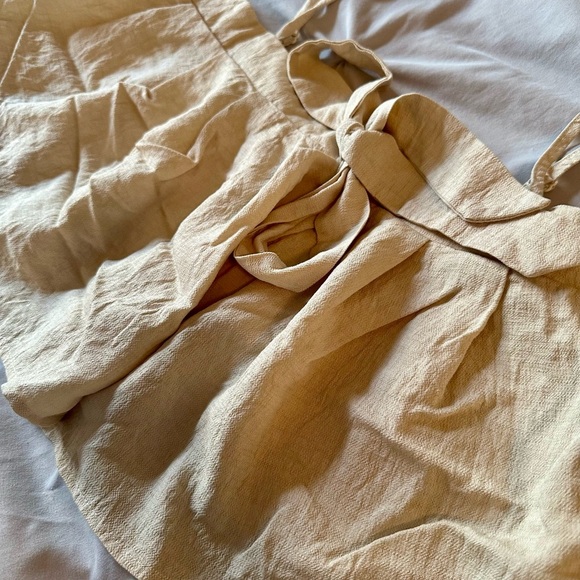 Cream Textured Crop Top - Picture 2 of 4